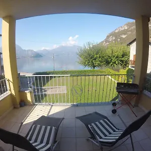 White Beach Apartment